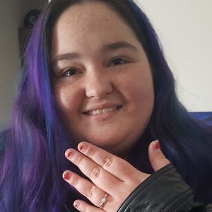 Meet your Posher, Danielle